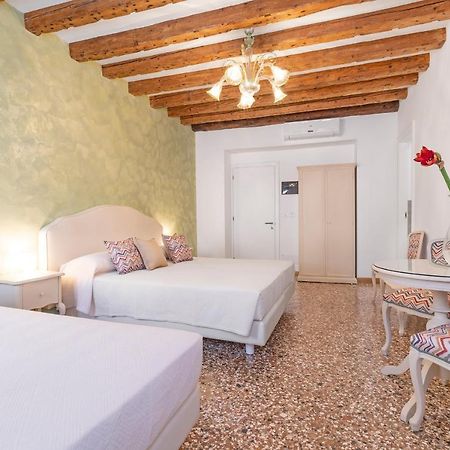 Residenza San Silvestro Hotel เวนิส ภายนอก รูปภาพ